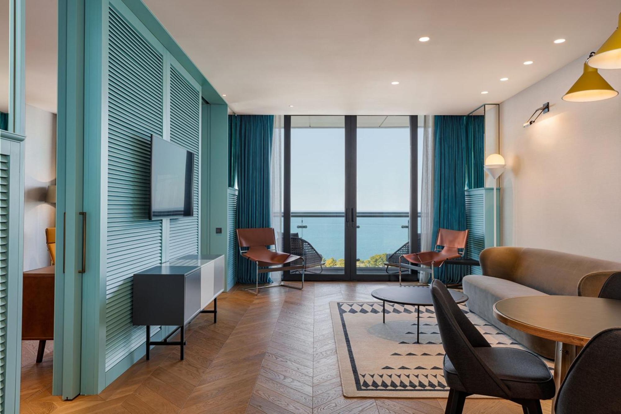 отель Le Meridien Батуми Экстерьер фото