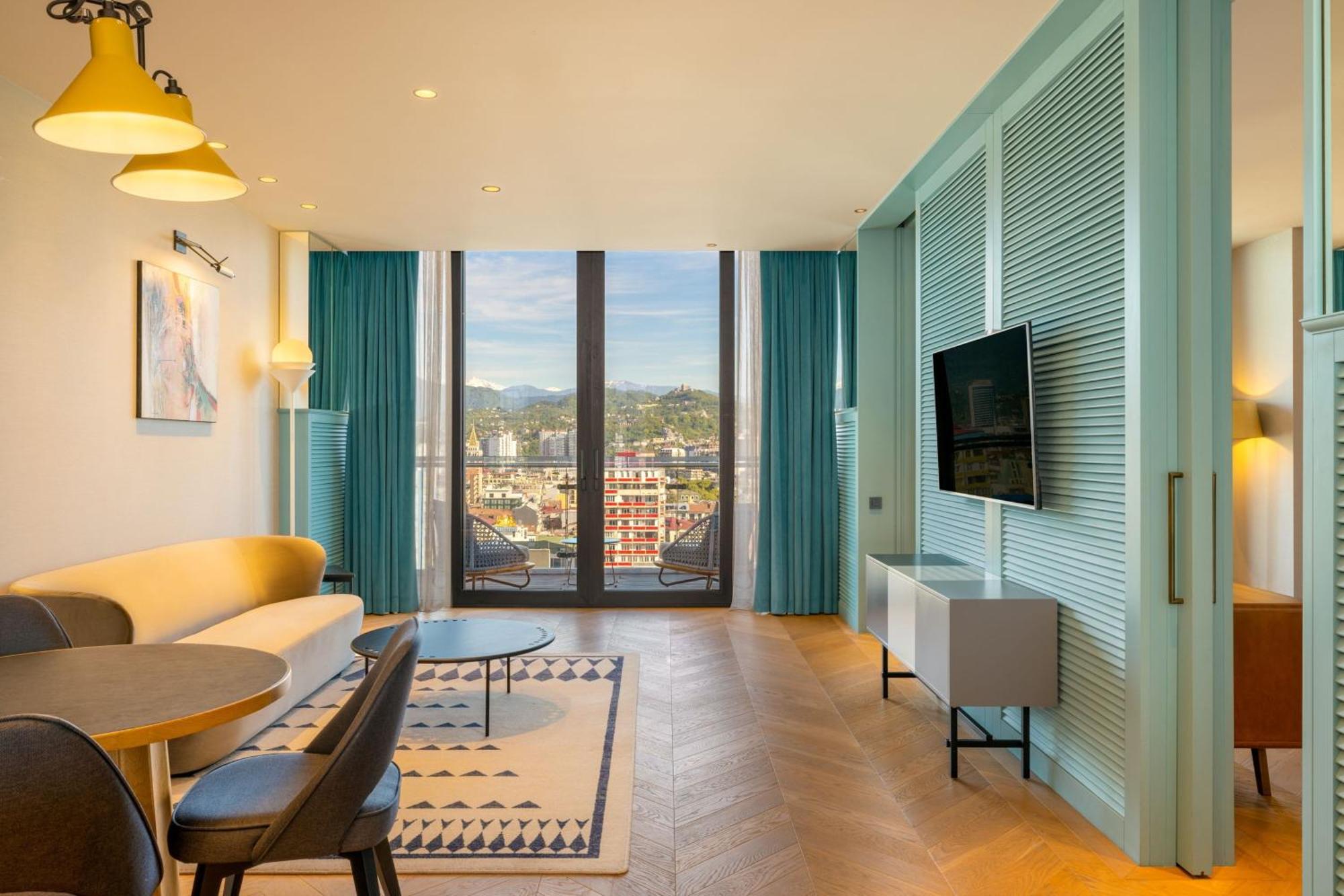 отель Le Meridien Батуми Экстерьер фото